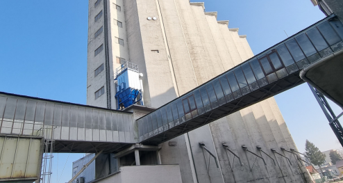 Aspiration of grain transport routes