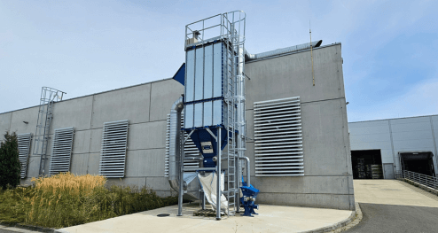 Plastic dust extraction